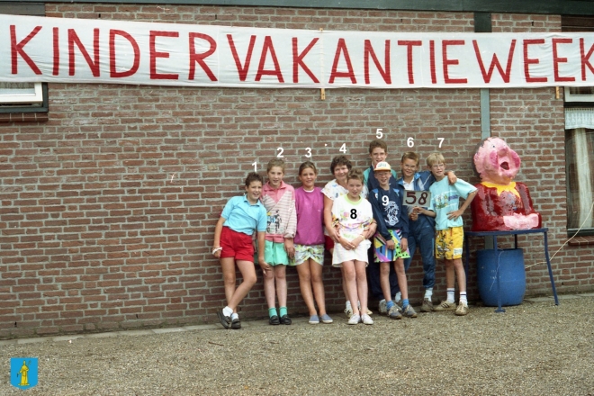 -groep-58-groot||https://www.heemkundekringbakelenmilheeze.nl/files/images/kindervakantieweek-1988/-groep-58-groot_128.jpg?t=1690028025