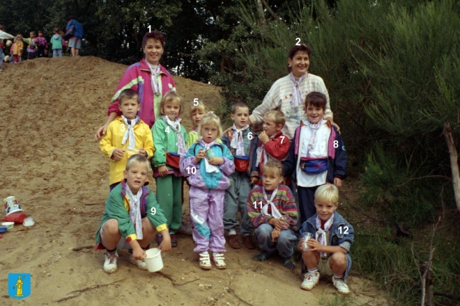 1992-kvw-01-a||https://www.heemkundekringbakelenmilheeze.nl/files/images/kindervakantieweek-1992/1992-kvw-01-a_128.jpg?t=1705861264