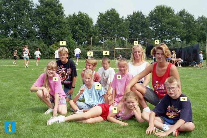 1994-kvw-54||https://www.heemkundekringbakelenmilheeze.nl/files/images/kindervakantieweek-1994/1994-kvw-54_128.jpg?t=1705863444