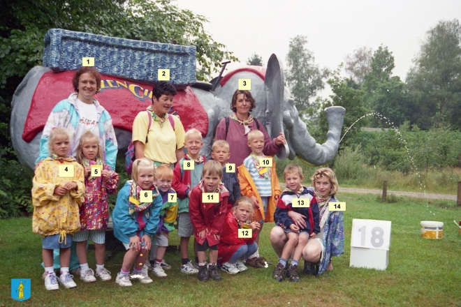 1996-18-||https://www.heemkundekringbakelenmilheeze.nl/files/images/kindervakantieweek-1996/1996-18-_128.jpg?t=1706127148